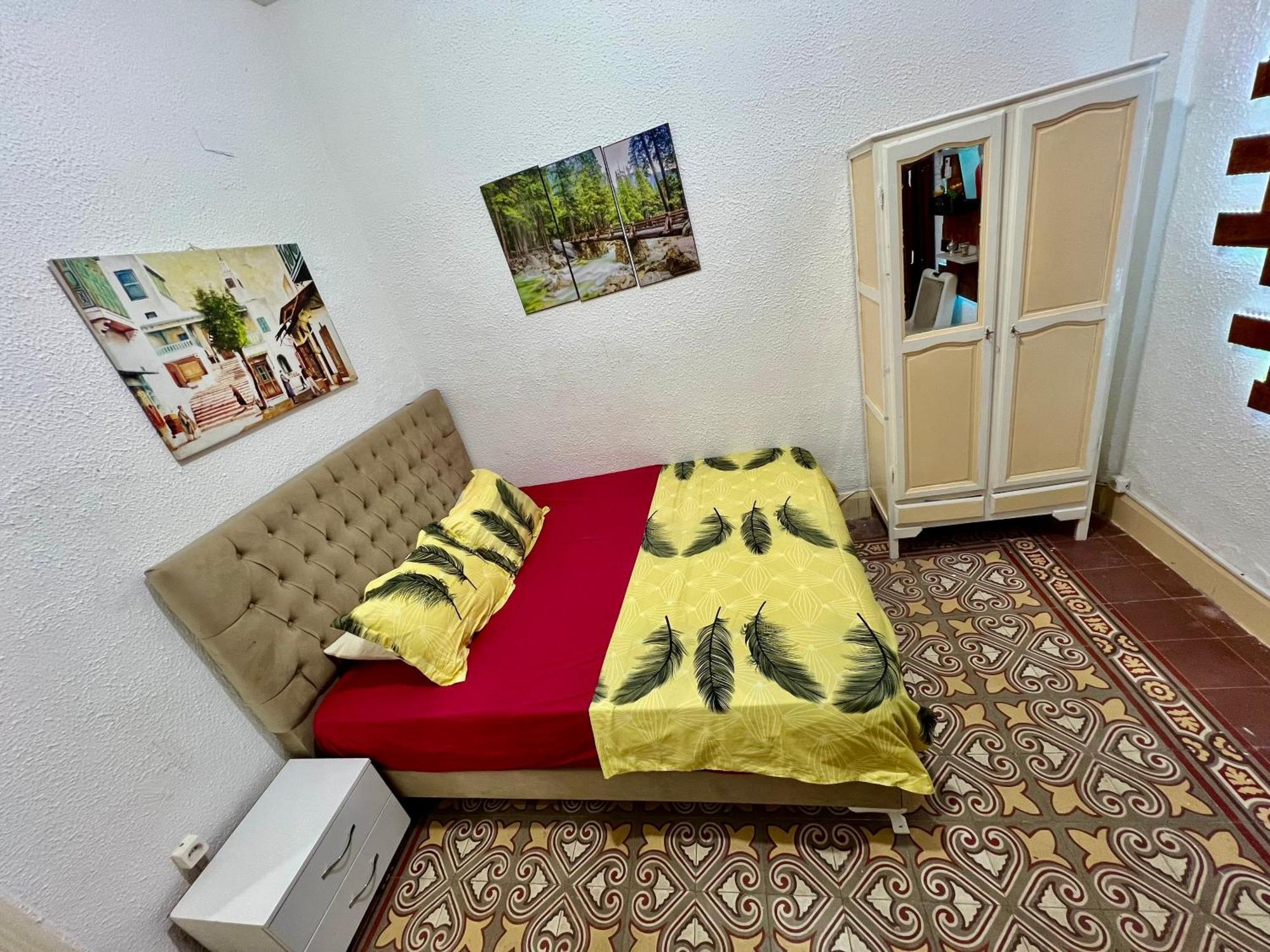 Un Studio Au Centre De Tunis